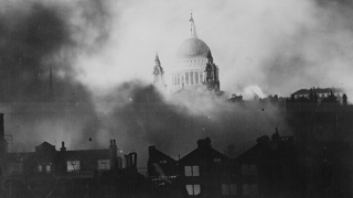 Illustration for article titled How Britain's Failed Attempt to Develop a 'Death Ray' Changed the Course of World War II